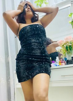 Mashi - escort in Colombo Photo 4 of 12