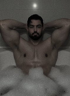 Masoud1989 - Acompañantes masculino in İstanbul Photo 6 of 6