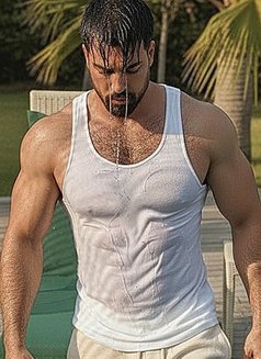 Masoudhot - Acompañantes masculino in İstanbul Photo 6 of 8