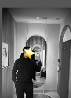 Mass Man - Male escort in New Delhi Photo 2 of 4