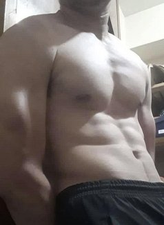 Massage and Couples Service - Acompañantes masculino in Hyderabad Photo 1 of 2