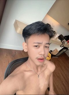 Massage Big dick hard strongg - Male adult performer in Bali Photo 7 of 8