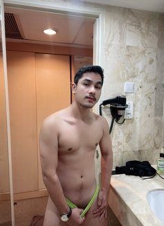 Massage Boy Happy Ending - Male escort in Jakarta Photo 3 of 9