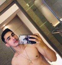 Massage Boy & Happy Ending - Acompañantes masculino in Singapore