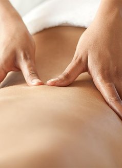 Massage by Kiyann - Male escort in New Delhi Photo 1 of 2