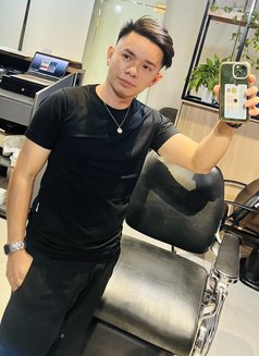 π΅π Massage - masseur in Al Manama Photo 2 of 2