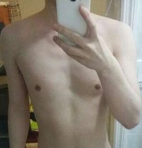 Bisexual Slave for Ladies - Male escort in Dubai