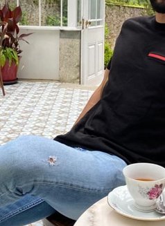 Massage for Ladies - Male escort in Dubai Photo 2 of 2