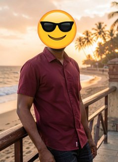 Massage For Ladies (VIP Service) - Acompañantes masculino in Colombo Photo 6 of 7