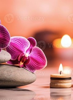 Massage for Turn of Seasons - masseuse in Toronto Photo 4 of 4