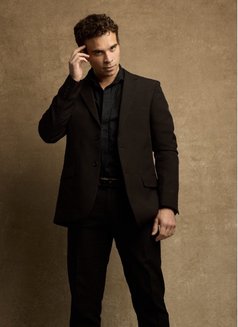 Massage - escort in Tokyo Photo 3 of 4