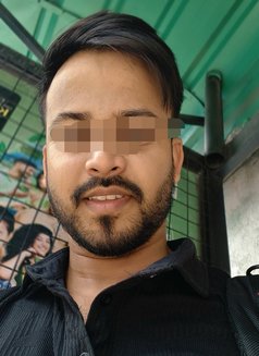 Massage & Full Service - Male escort in Colombo Photo 1 of 2