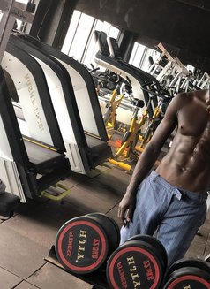 Massage Guy Accra - Male escort in Accra Photo 5 of 8