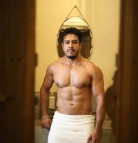 Massage In Dubai - Male escort in Dubai