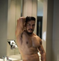 Massage In Dubai - Male escort in Dubai