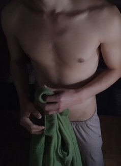 Massage Istanbul - Male escort in İstanbul Photo 1 of 3