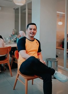 Massage Jakarta For Man - Male escort in Jakarta Photo 13 of 13