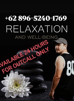 Massage Jakarta Man - Male escort in Jakarta Photo 8 of 11
