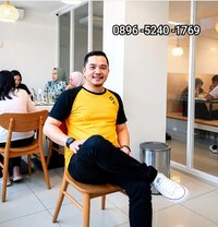 Massage Jakarta Man - Male escort in Jakarta