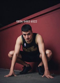 Massage Jakarta Indonesia - Male escort in Jakarta Photo 2 of 3