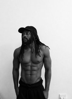 Massage Kin G - Male escort in Cape Town Photo 1 of 2