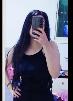 Massage only - escort in Riyadh Photo 5 of 13