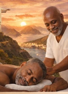 Tantric Massage - Male escort in Lisbon Photo 5 of 5