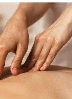 Massage Proffi Аll type - Masajista in Riyadh Photo 7 of 13