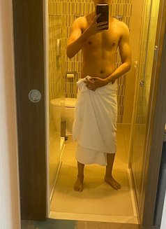 Massage_Relaxation - Male escort in Colombo Photo 16 of 16