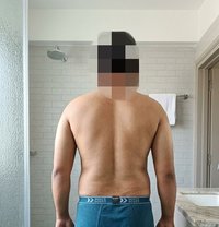 Massage Republic Male Escort Banglore - Acompañantes masculino in Bangalore