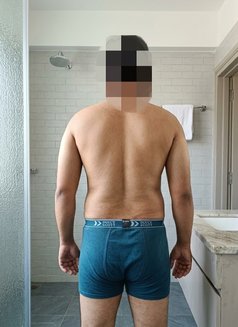 Massage Republic New Delhi India - Male escort in New Delhi Photo 4 of 6