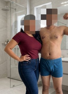 Massage Republic New Delhi India - Male escort in New Delhi Photo 5 of 6