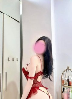 Massage Rupublic full - puta in Doha Photo 4 of 5