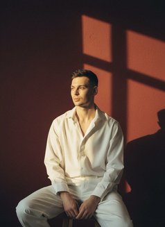 MASSAGE 🏽‍♂️ 🇷🇺 - Male escort in Dubai Photo 15 of 16