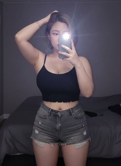 Massage & Service & Webcam - puta in Bangkok Photo 9 of 14