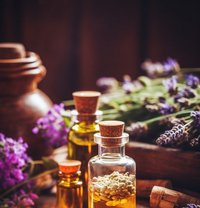 Massage That Relaxes and Arouses - Masajista in Toronto