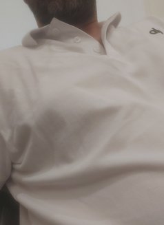 Massage Thearapist - Male escort in Doha Photo 1 of 1