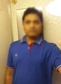 Massage Therapist (7 Yrs) - masseur in Mumbai Photo 4 of 4