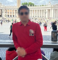 Massage Therapist & Companion | 9yrs Exp - masseur in Vadodara