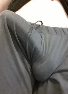 Massage Therapist for Ladies - Male escort in Doha Photo 2 of 2