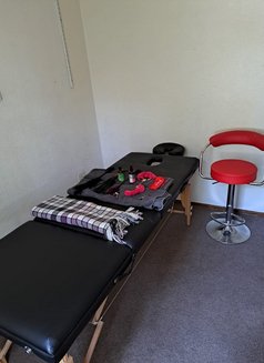 Massage Therapist - Male escort in Johannesburg Photo 3 of 5