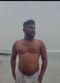 Massage Therapist96 - masseur in Colombo Photo 2 of 6