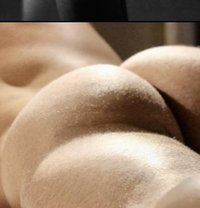 Massage Tokyo - Acompañantes masculino in Tokyo