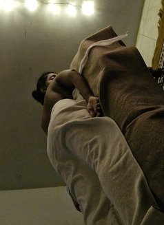 Massage Topper - masseur in Chennai Photo 7 of 7