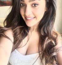 Massage Vip Incall or Outcall - escort in Abu Dhabi