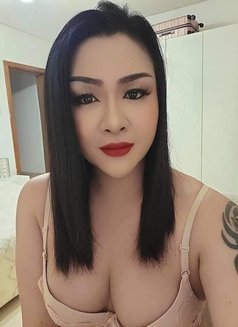 Massage with Big ass & big dick - Transsexual escort in Udon Thani Photo 7 of 9