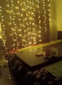 massage with fun full service - masseuse in Al Manama Photo 9 of 18