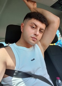 Massage Xl - Male escort in İstanbul Photo 2 of 2