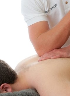 Massage4you - Acompañantes masculino in İstanbul Photo 6 of 7