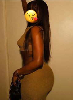 Pretty Damsel - escort in Accra Photo 6 of 7